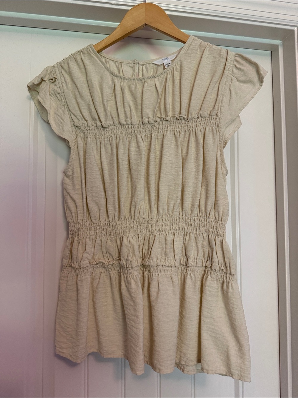 Time and Tru Cream Smocked Waist Short Sleeve Tunic
